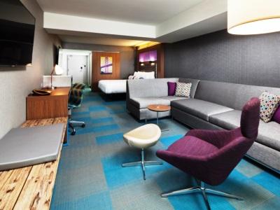 Hotel Aloft San Francisco Airport