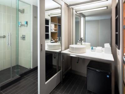 Aloft San Francisco Airport 4*