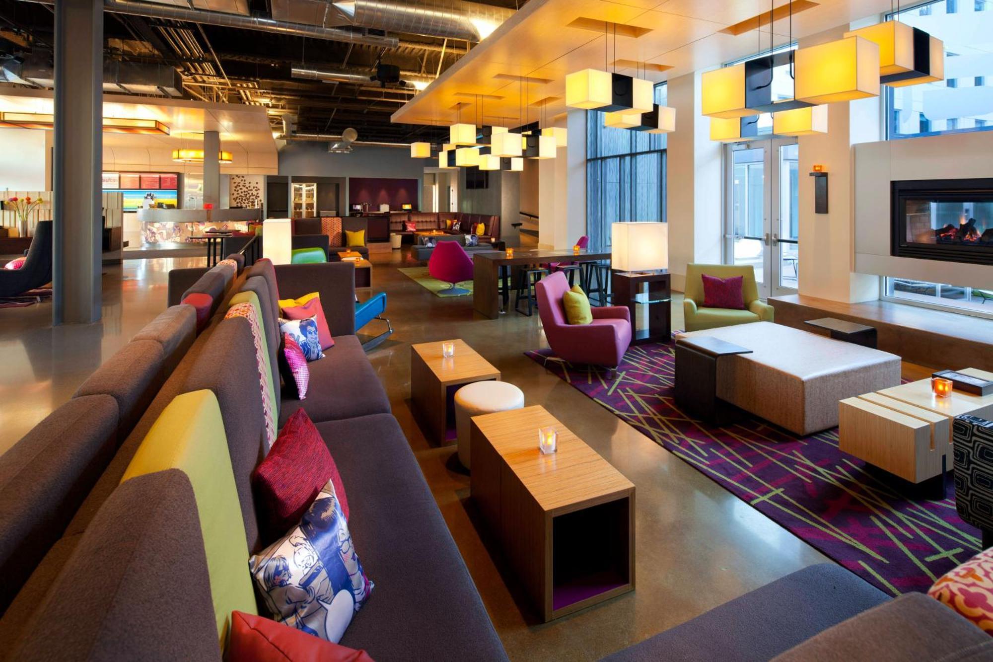 Aloft San Francisco Airport Hotel